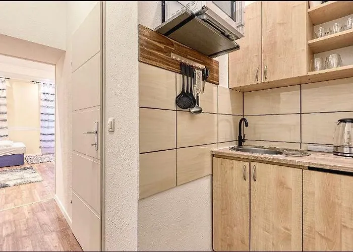 Lovely Airbnb Near Schoenbrunn *